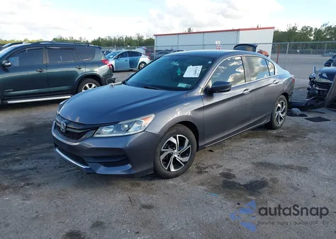 2016 Honda Accord Lx z USA, uszkodzony, nr VIN 1HGCR2F30GA179422